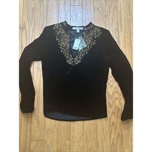 Forth & Towne Vocabulary  Black Velvet Top With Gold